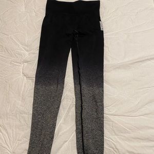 Gym shark ombré leggings